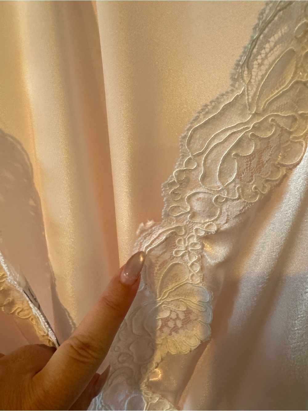 Vintage Bridal The Jessica Lynn Collection Silky Lace-Trim Slip Nightgown - - Picture 11 of 12